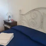 Vacanze Sardegna Mare San Giovanni アパート ポザーダ