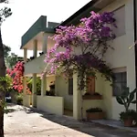 Vacanze Sardegna Mare San Giovanni ポザーダ